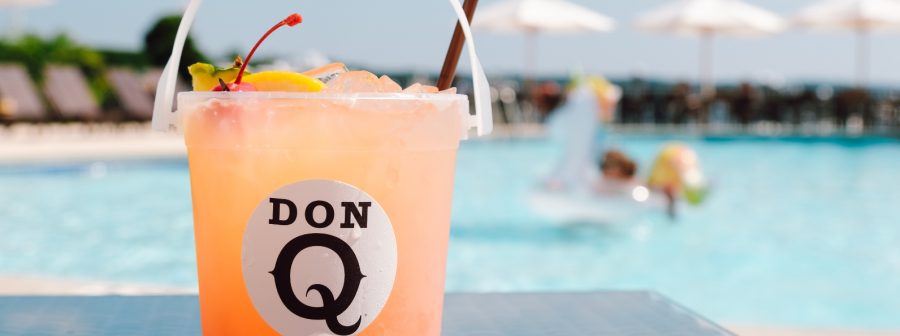 Netwave - Drinks by the pool