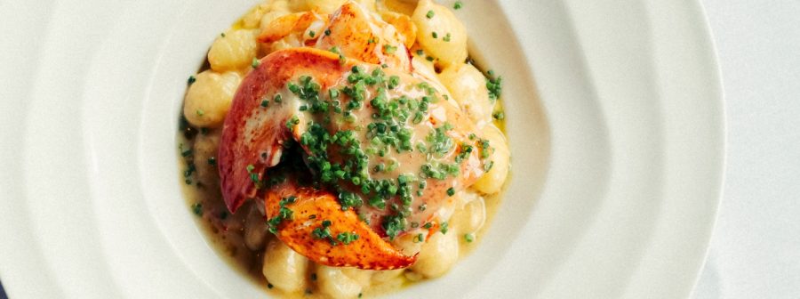 Rooneys restaurant lobster mac