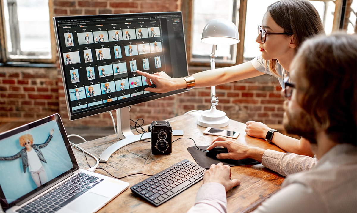 <h6>What to Look for in a Branding Agency</h6> Thumbnail