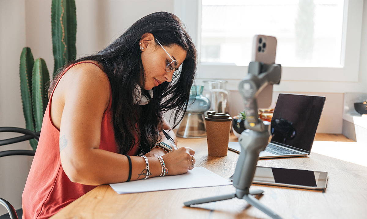 <h6>Why Content Writing Is a Form of Branding</h6> Thumbnail