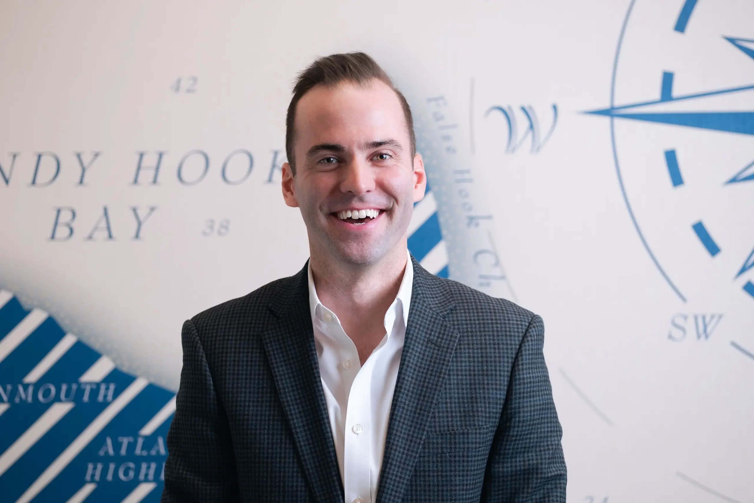 <h6><a>Corporate Headshots</a></h6> Thumbnail