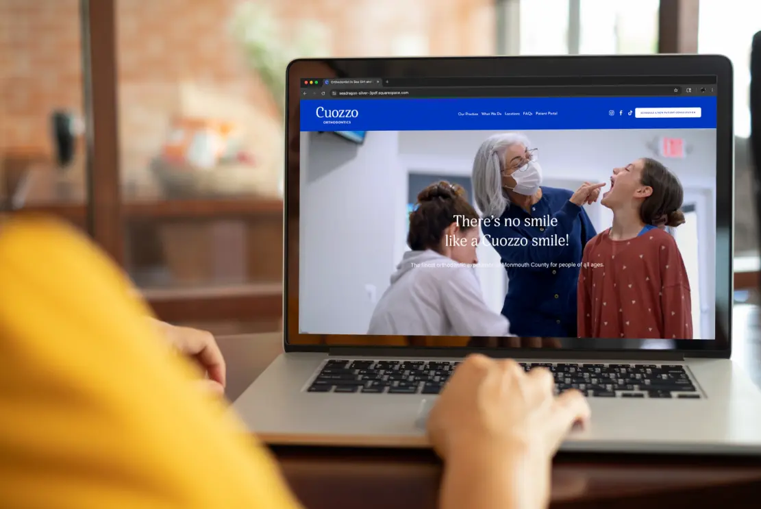 <h6><a>Squarespace Websites</a></h6> Thumbnail